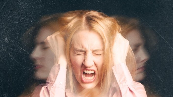 angry and upset woman representing emotional triggers